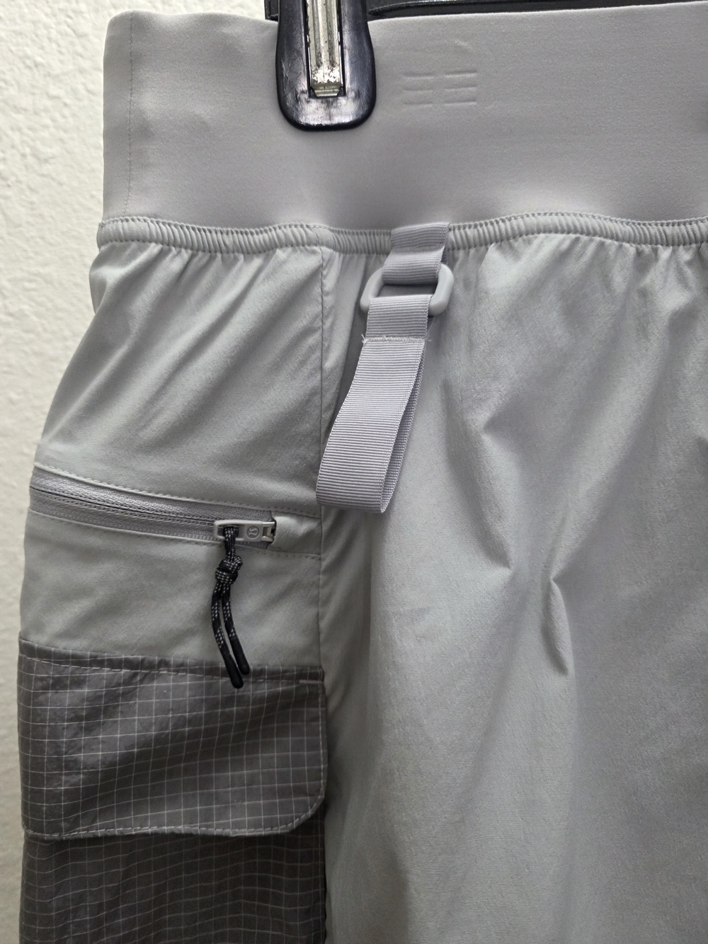 Lululemon Multipocket Hiking Skirt High Rise Size 12 - Picture 6 of 6